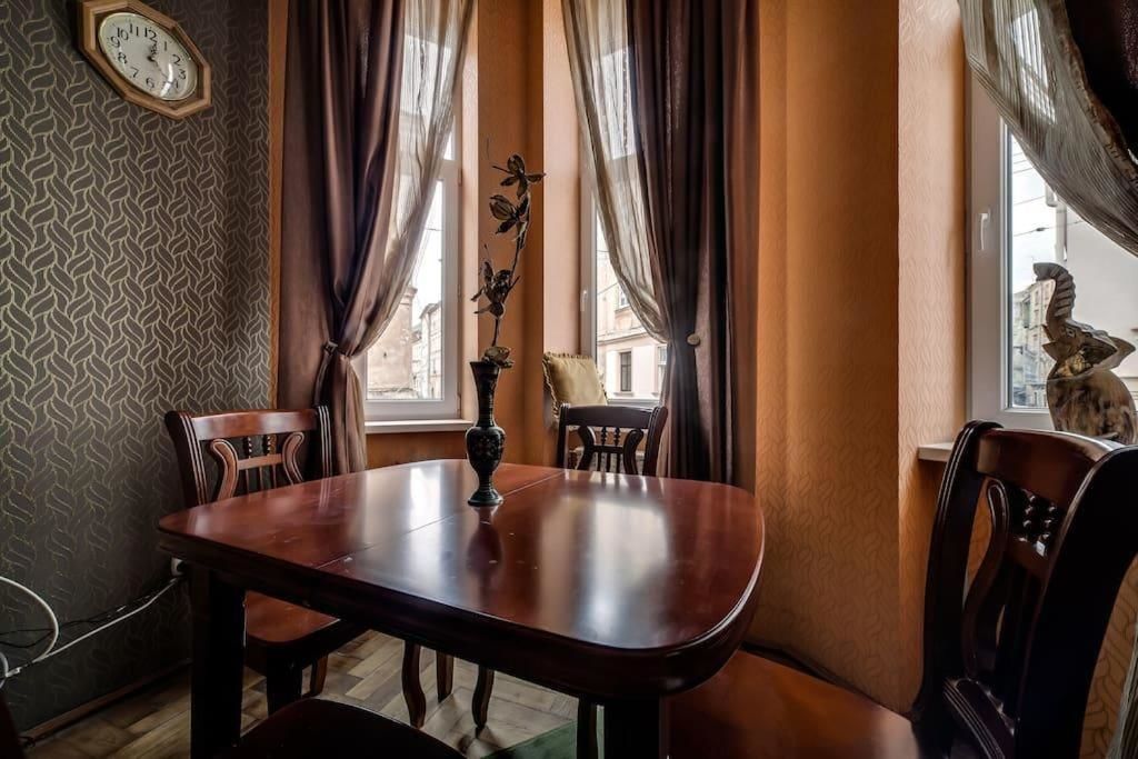 Апартаменты Apartments in the OLD city of LVIV Львов