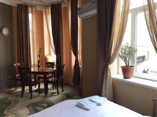 Апартаменты Apartments in the OLD city of LVIV Львов Апартаменты «Красные» с 2 спальнями - ул. Друкарская, 11-10