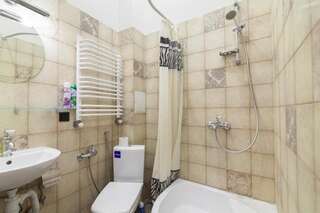 Апартаменты Apartments in the OLD city of LVIV Львов Апартаменты «Белые» - ул. Черноморская, 1-20